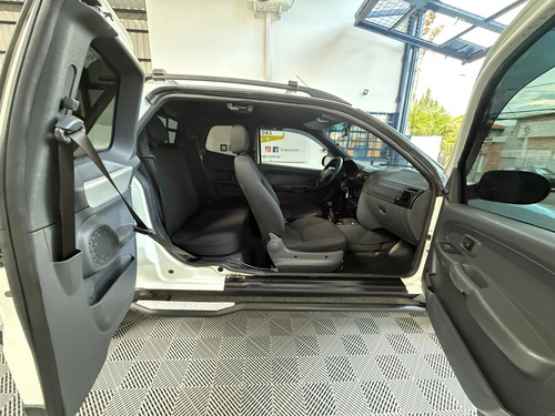 Fiat Strada 1.4 MPI HARD WORKING CD 8V FLEX 3P MANUAL