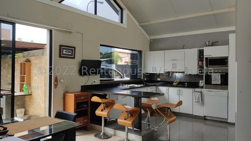 Imagen 12 de 30 de En Venta Casa En Alto Hatillo - Mls #22-15446 - Karina Sanchez - 04143355086