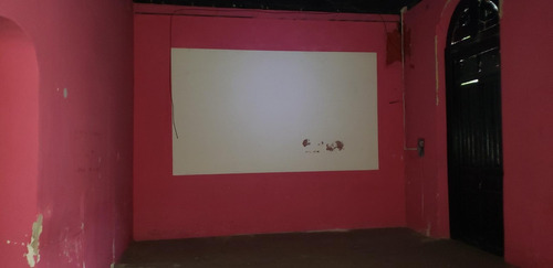 Imagen 2 de 11 de Balcarce Al 800 Excelente Para Bar O Confiteria