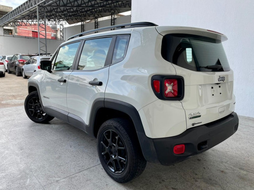 Imagem 2 de 10 de Jeep Renegade 2.0 16v Turbo Diesel Moab 4p 4x4
