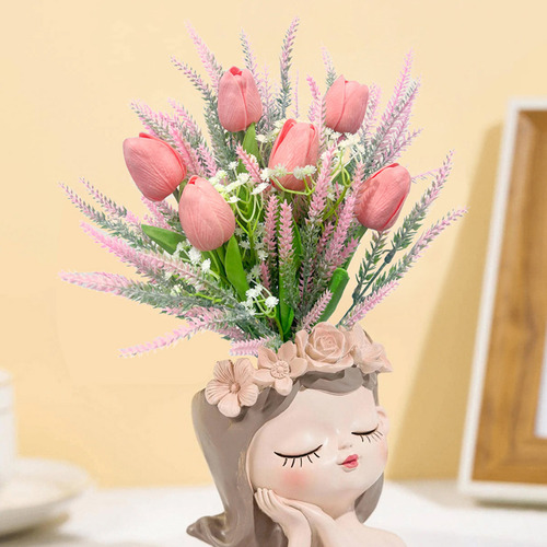 Combinación De Tulipanes Artificiales Y Lavanda Simulados En