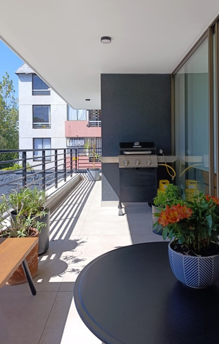 Depto 3 Dorm, 3 Baños, Vista Despejada, Amplio Balcón, Ñuñoa