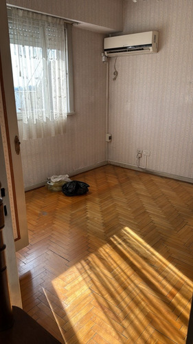 Departamento 3 Ambientes Frente Plaza Flores