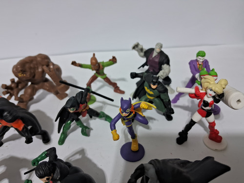 Batman 20 Mini Figuras 5cm Sunny Coleção Completa (Usado)