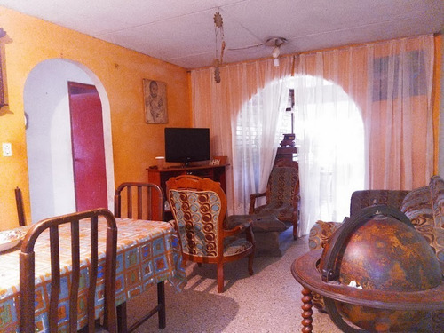 Imagen 3 de 9 de Apartamento En Venta Menca De Leoni Frente Al Saman Guarenas Estado Miranda, 80m2
