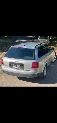 El Audi A6 Allroad 2005 Con Motor V8 Es Un Vehículo Todoterr