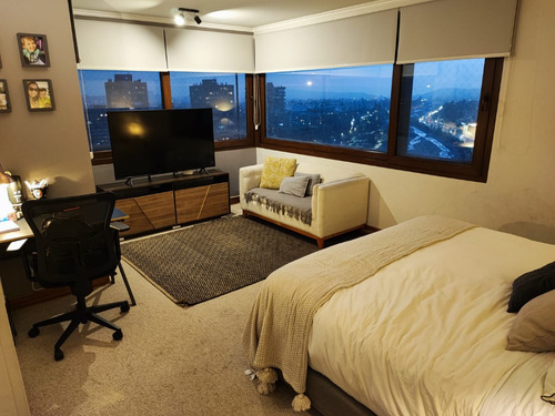 Vista Insuperable A Santiago / 4d +3b + E + B / Piso 7
