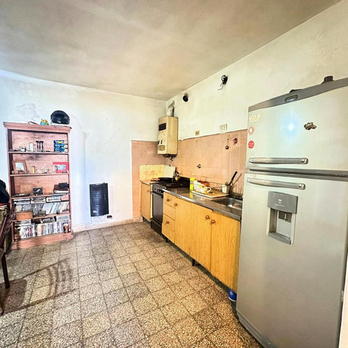 Venta Departamento De Pasillo De 1 Dormitorio Sometido A Ph En Barrio Arroyito