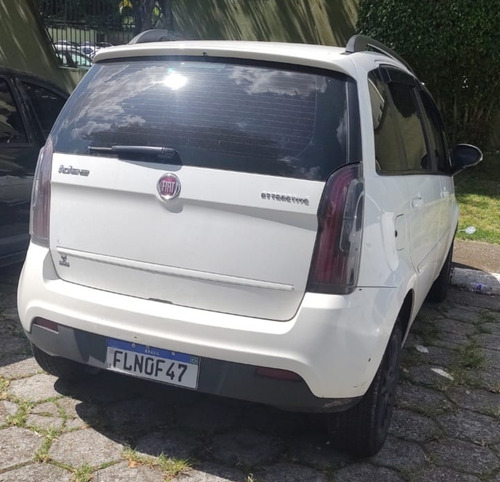 Imagem 3 de 9 de Fiat Idea 2014 1.4 Attractive Flex 5p