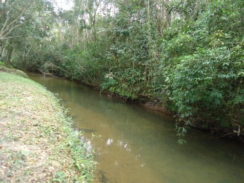 Imagem 6 de 14 de Chacara Para Lazer Ou Moradia Plana Rio Fundos Ref 208