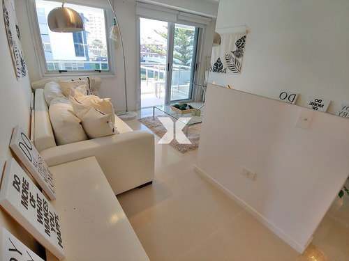 Apartamento En Punta Del Este, Brava- Ref: 126