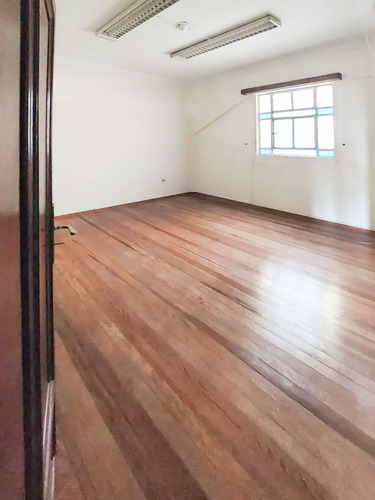 Precioso Apartamento En Centro, Frente Plaza Independencia!