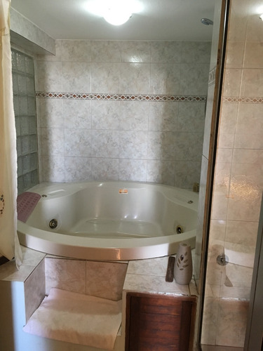 Negocios Inmobiliarios Vende Casa En Barrio Sur