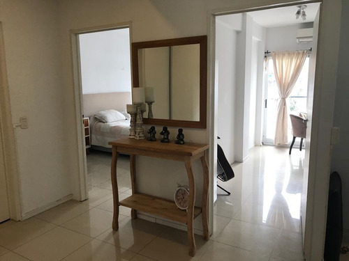 Imagen 5 de 7 de Departamento De 3 Amb Con Cochera En Boedo Zona Centro Caba