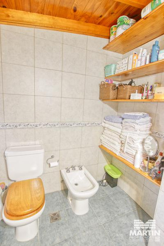 Venta En Block De Dos Casas En Ph - Martínez