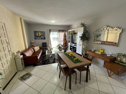 Apartamento Balneário Camboriú Barra Sul Quadra Mar 125 Metros Do Mar Com 3 Quartos E 2 Banheiros