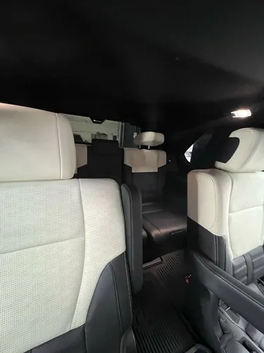 Toyota Sequoia 3.4 Capstone