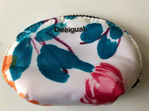 &cosmetiquero Desigual Blanco Nuevo Para Cartera Con Envío