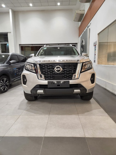 Imagen 14 de 25 de Nissan Frontier Platinum 4x2 At