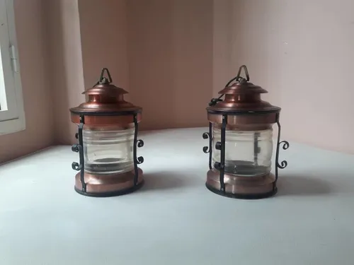 Faroles Pequeños Gemelos