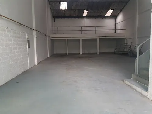 Bodegas En Arriendo La Mayorista 743-7675