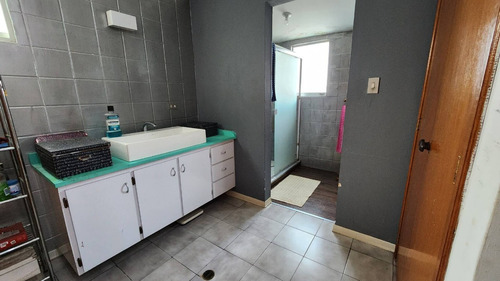 219792 Venta Hermosa Quinta En Urb La Viña Con Doble Vigilancia Valencia Cmg