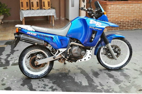 Imagem 3 de 3 de Suzuki