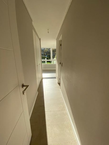 Depto En Arriendo De 3d/2b En Los Almendros De Reñaca