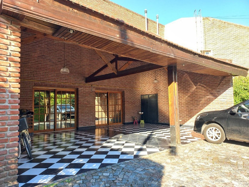 Imagen 20 de 21 de Venta De Chalet En Country San Miguel De Ghiso