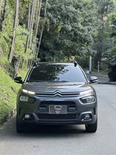Citroën C4 Cactus 1.6 Shine Turbo Aut