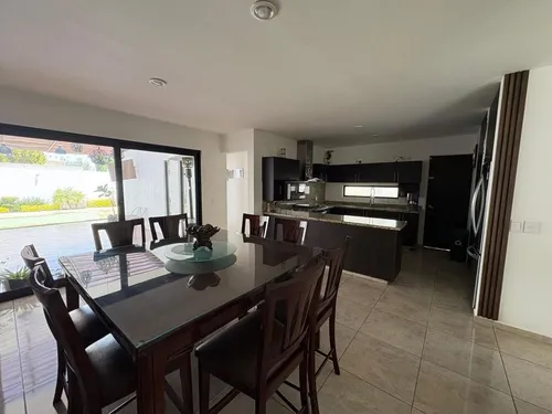 Casa En Venta Vista Real. 2