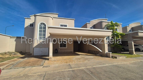Estefani Salon Vende Casa En Ciudad Roca-lara-25-9282