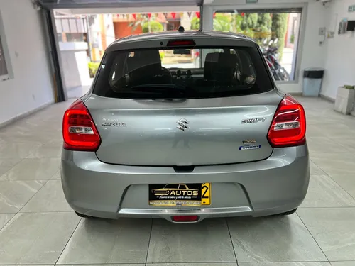 Suzuki Swift Híbrido Mt 2023