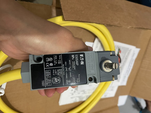 Interruptor De Fin De Carrera, Marca: Eaton, Modelo:e50sa6p (Usado)