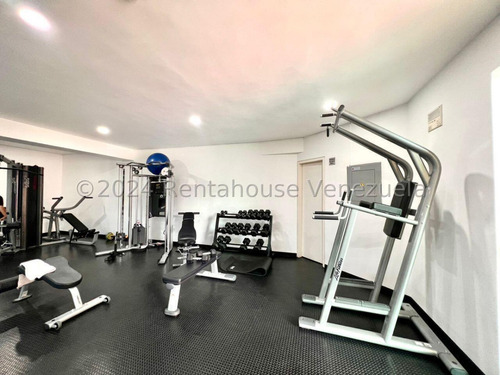 Ss: Vende Apartamento 24-26905 En Lomas De Las Mercedes De 126 M2, 2h/3b/2pe