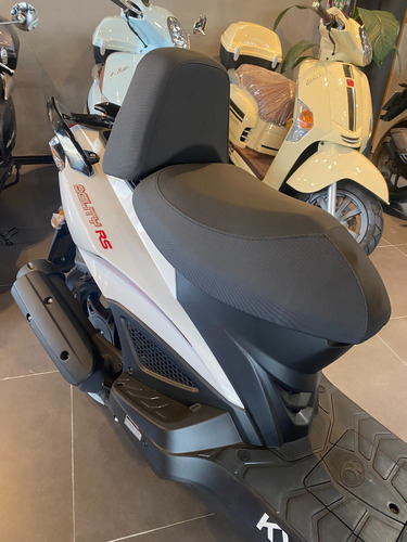 Kymco Agility Rs Naked 125 Scooter No Honda Yamaha Pcx Elite