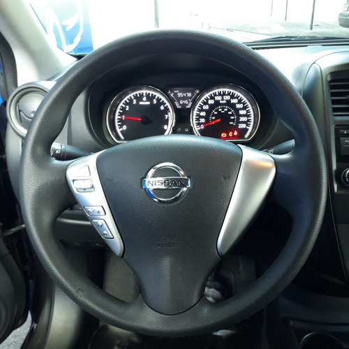 Nissan Versa Sense C/gnc Eric