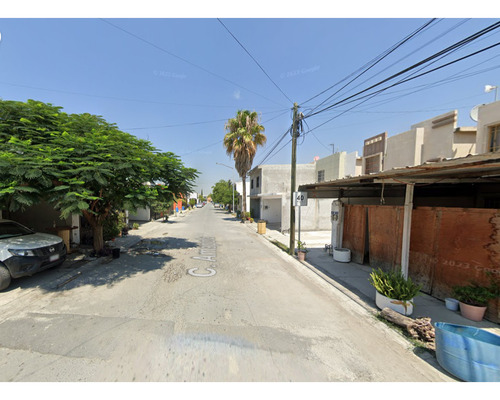 Gran Oportunidad De Inversión - Casa Economica En Venta - Casa Adjudicada C. Amapola 104, Privadas Del Sauce Sector Avellano, 66053 Cdad. Gral. Escobedo, N.l.