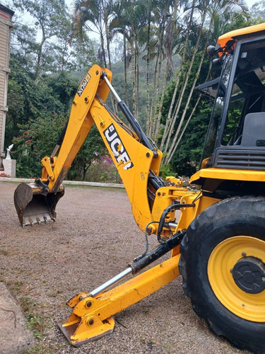Retroescavadeira Jcb 3cx Ano 2021