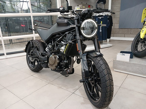 Svartpilen 200 Husqvarna Scrambleer Neo Retro Urbana Agil