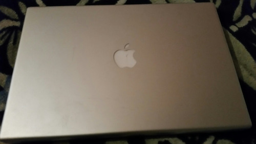 Apple Macbook Pro 15 / A1150 (sin Cargador)