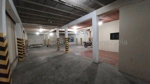 Imagen 25 de 30 de Edificio En Venta Zona Centro De Barquisimeto Lara (23-14106) // Invierta Seguro Con Rentahouse//