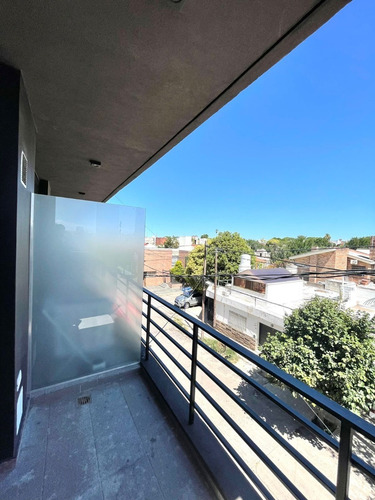 Imagen 25 de 26 de Dpto C/ Balcon, Terraza Y Asador - A Cuadras De Nuevo Centro Shopping