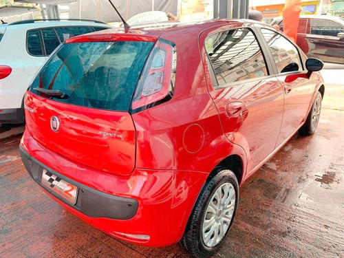 Fiat Punto 1.4 Attractive 8v Flex 4p Manual