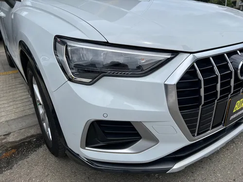Audi Q3 Ambition