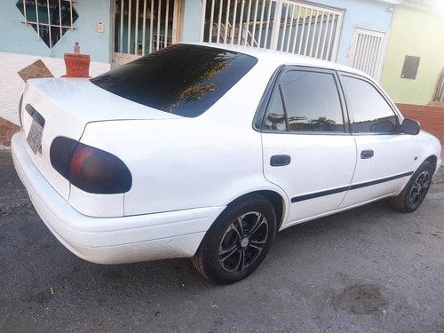 Imagen 3 de 7 de Toyota Corolla Sapito 99