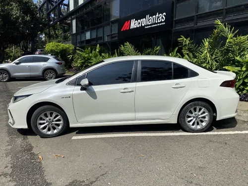 Toyota Corolla 1.8 Xe-i Hibrido At 4x2 2020