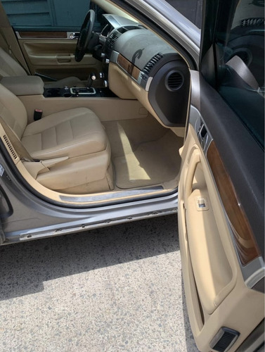 Volkswagen Touareg 3.0 V6 Tipt Tdi Climatronic 4x4 At