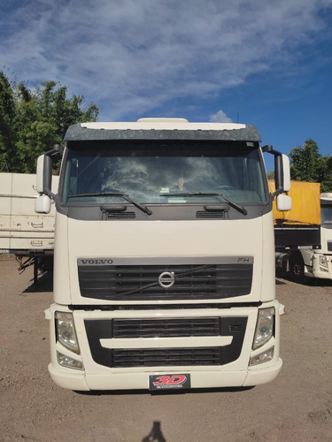 Imagem 2 de 8 de Volvo Fh 400 6x2 Teto Baixo E Manual 2009