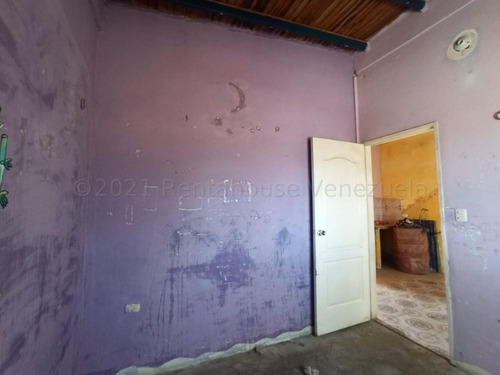 Imagen 6 de 30 de Casa Cómoda En Zona Este En Venta Barquisimeto El Cercado, José G. López 04145533925 Codigo 22-21303 Lara, Venezuela